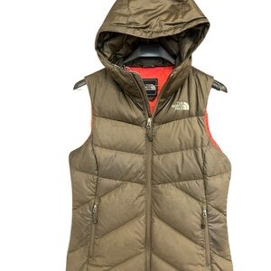 North Face S down filled vest in good used condition-m
